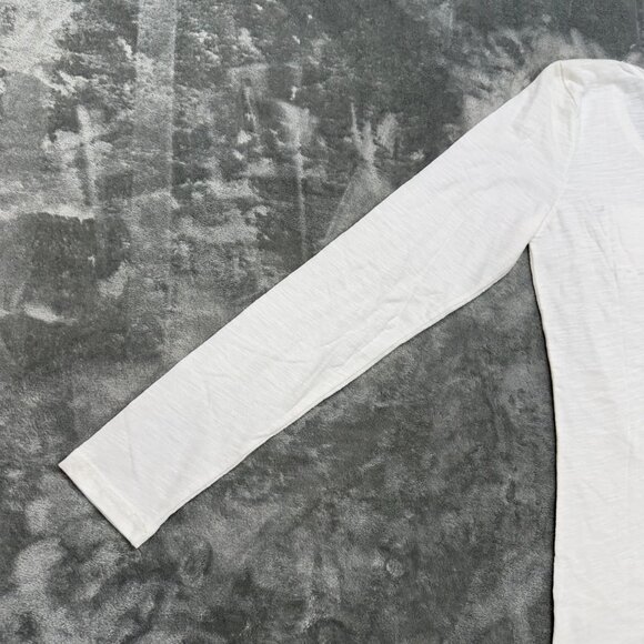 Ariat Dawn Henley long sleeve Shirt Womens Large Snow White 10013409 NWT - Picture 10 of 13